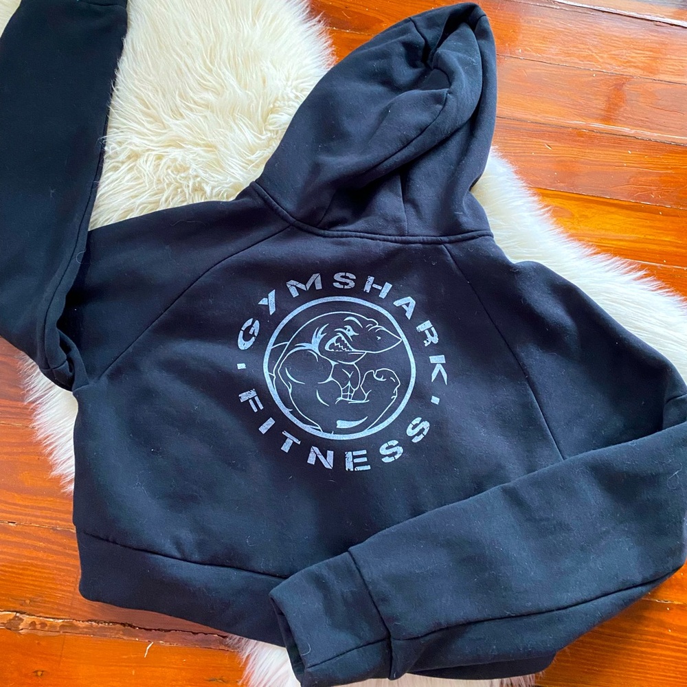 NWOT Gymshark Legacy Black Crop Zip Jacket